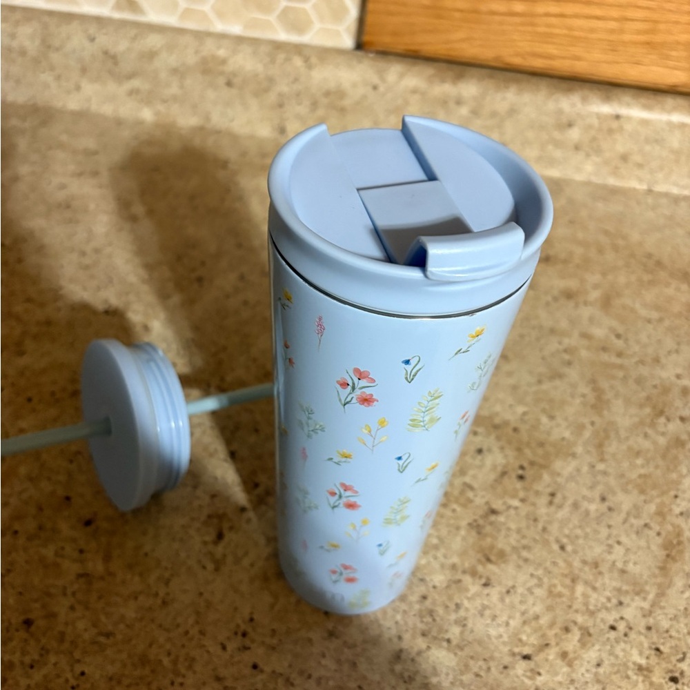 SLM Floral Blue Tumbler with Straw - Picture 4 of 5